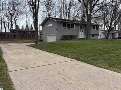 Tiny photo for 1840 Beech, Mt Pleasant, MI 48858 (MLS # 1943647)