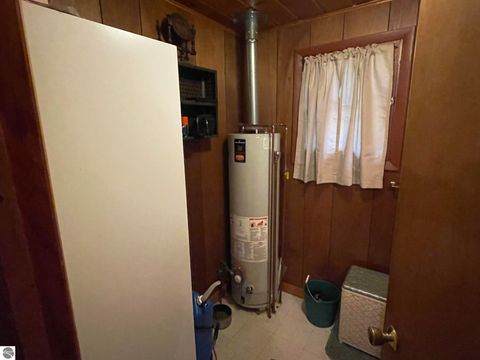 Tiny photo for 231 Dyer Road, Rose City, MI 48654 (MLS # 1947108)