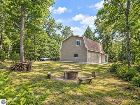 Tiny photo for 3395 W Chappel Woods Trail, National City, MI 48748 (MLS # 1950490)