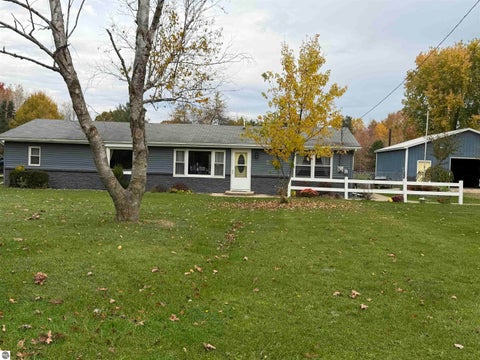 Tiny photo for 4903 E Valley Road, Mt Pleasant, MI 48858 (MLS # 1951951)