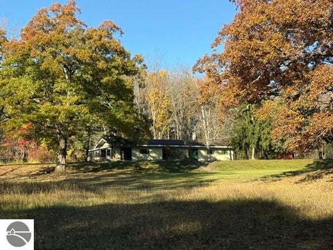 Tiny photo for 971 N Al Moses Road, Lake City, MI 49651 (MLS # 1951834)