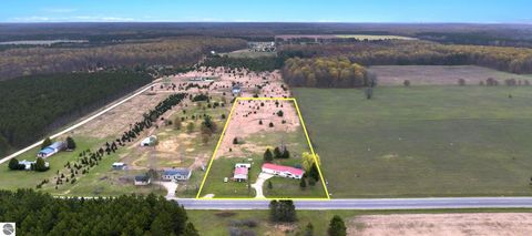 Tiny photo for 1508 NE County Road 571, Kalkaska, MI 49646 (MLS # 1945113)
