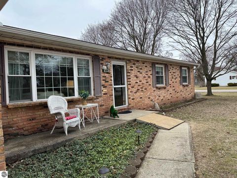 Tiny photo for 209 West Drive, Mt Pleasant, MI 48858 (MLS # 1943155)