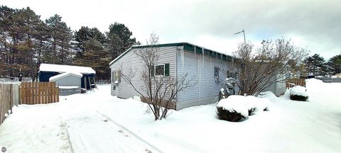 Tiny photo for 4774 N Flamingo Drive, Traverse City, MI 49685 (MLS # 1941123)