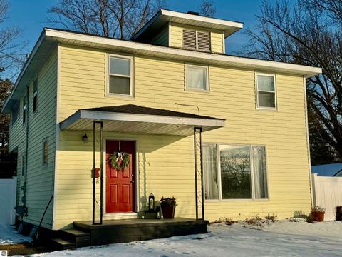 Tiny photo for 115 S State Street, Alma, MI 48801 (MLS # 1942274)