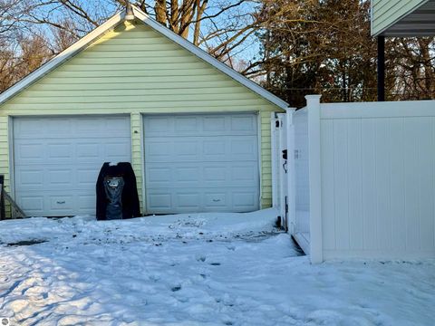 Tiny photo for 115 S State Street, Alma, MI 48801 (MLS # 1942274)