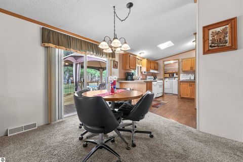 Tiny photo for 202 Forestville Road, Houghton Lake, MI 48629 (MLS # 1944339)