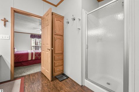 Tiny photo for 202 Forestville Road, Houghton Lake, MI 48629 (MLS # 1944339)