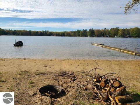 Tiny photo for 4022 Chippewa Trail, Hale, MI 48739 (MLS # 1945596)