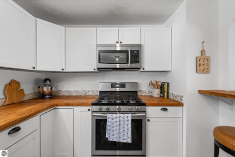 Tiny photo for 875 Indian Trail Boulevard, Traverse City, MI 49686 (MLS # 1948045)