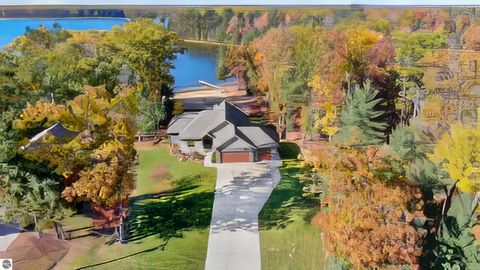 Tiny photo for 248 S Carolyn Drive, Lake City, MI 49651 (MLS # 1943250)
