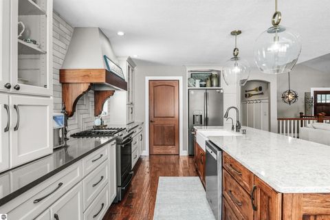 Tiny photo for 248 S Carolyn Drive, Lake City, MI 49651 (MLS # 1943250)