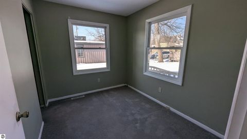 Tiny photo for 611 E Eighth Street, Traverse City, MI 49686 (MLS # 1942977)