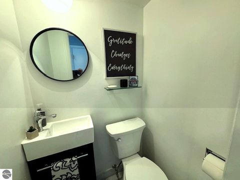 Tiny photo for 1700 Piper Place #E, Alma, MI 48801 (MLS # 1942455)