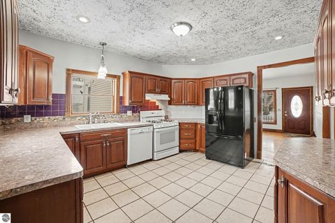 Tiny photo for 105 N 4th Street, Shepherd, MI 48883 (MLS # 1941960)