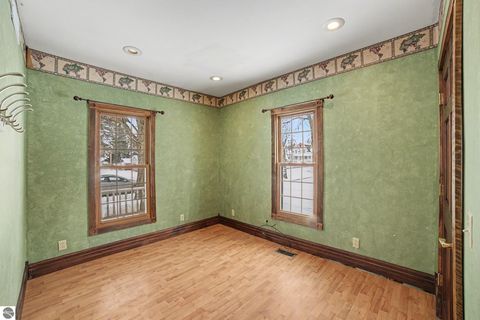 Tiny photo for 105 N 4th Street, Shepherd, MI 48883 (MLS # 1941960)