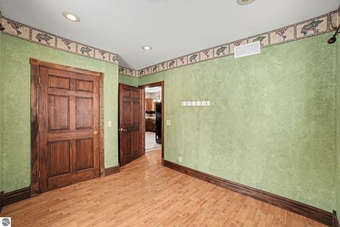 Tiny photo for 105 N 4th Street, Shepherd, MI 48883 (MLS # 1941960)