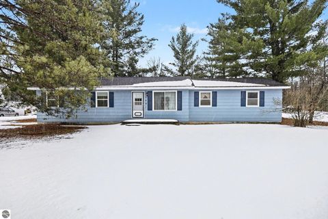 Tiny photo for 5491 E Esmond Road, Hale, MI 48739 (MLS # 1942442)