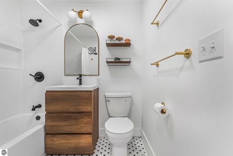 Tiny photo for 1404 Wayne Street, Traverse City, MI 49684 (MLS # 1941682)