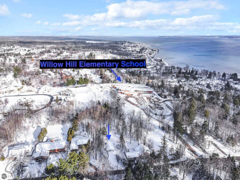 Tiny photo for 1404 Wayne Street, Traverse City, MI 49684 (MLS # 1941682)