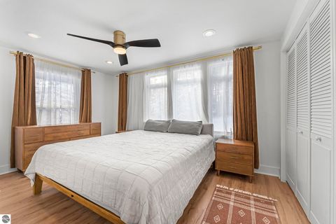 Tiny photo for 1404 Wayne Street, Traverse City, MI 49684 (MLS # 1941682)