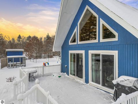 Tiny photo for 9131 W Jennings Road, Lake City, MI 49651 (MLS # 1941818)