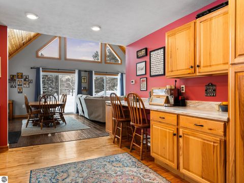 Tiny photo for 9131 W Jennings Road, Lake City, MI 49651 (MLS # 1941818)