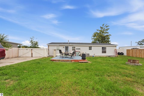 Tiny photo for 874 Crestwood Lane, Traverse City, MI 49686 (MLS # 1951155)