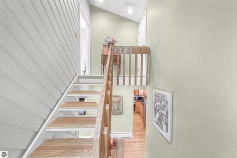 Tiny photo for 3058 Ishpeming Trail, Traverse City, MI 49686 (MLS # 1946782)