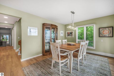 Tiny photo for 3058 Ishpeming Trail, Traverse City, MI 49686 (MLS # 1946782)