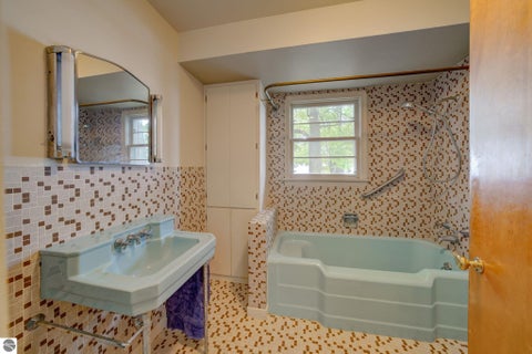 Tiny photo for 11111 S W Bayshore Drive, Traverse City, MI 49684 (MLS # 1948059)