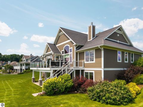 Tiny photo for 8208 Underwood Ridge, Traverse City, MI 49686 (MLS # 1948562)