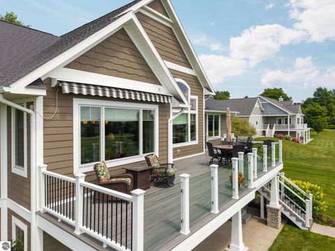Tiny photo for 8208 Underwood Ridge, Traverse City, MI 49686 (MLS # 1948562)