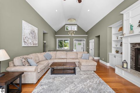 Tiny photo for 8208 Underwood Ridge, Traverse City, MI 49686 (MLS # 1948562)