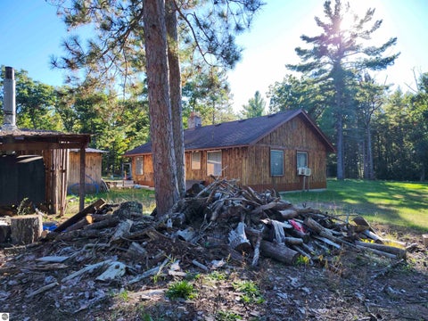 Tiny photo for 5810 E Esmond Road, Hale, MI 48739 (MLS # 1951270)