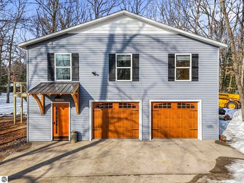 Tiny photo for 17432 Jennifer Drive, Wellston, MI 49689 (MLS # 1942321)
