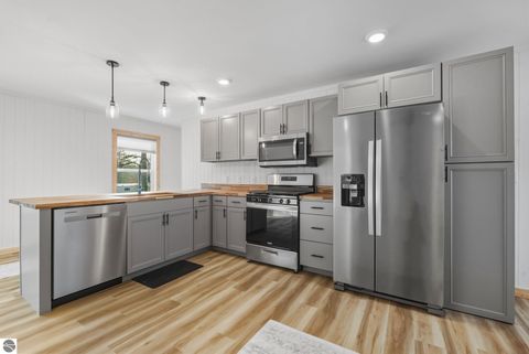 Tiny photo for 17432 Jennifer Drive, Wellston, MI 49689 (MLS # 1942321)