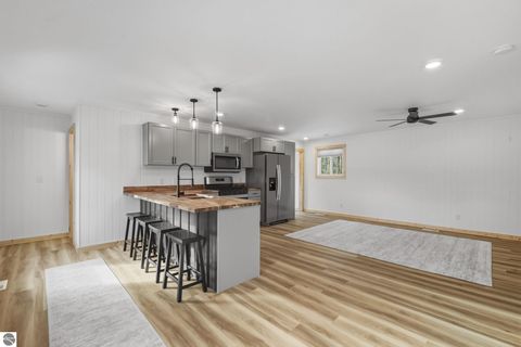 Tiny photo for 17432 Jennifer Drive, Wellston, MI 49689 (MLS # 1942321)