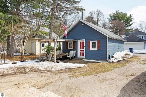 Tiny photo for 525 Fifth Street, Traverse City, MI 49684 (MLS # 1943483)
