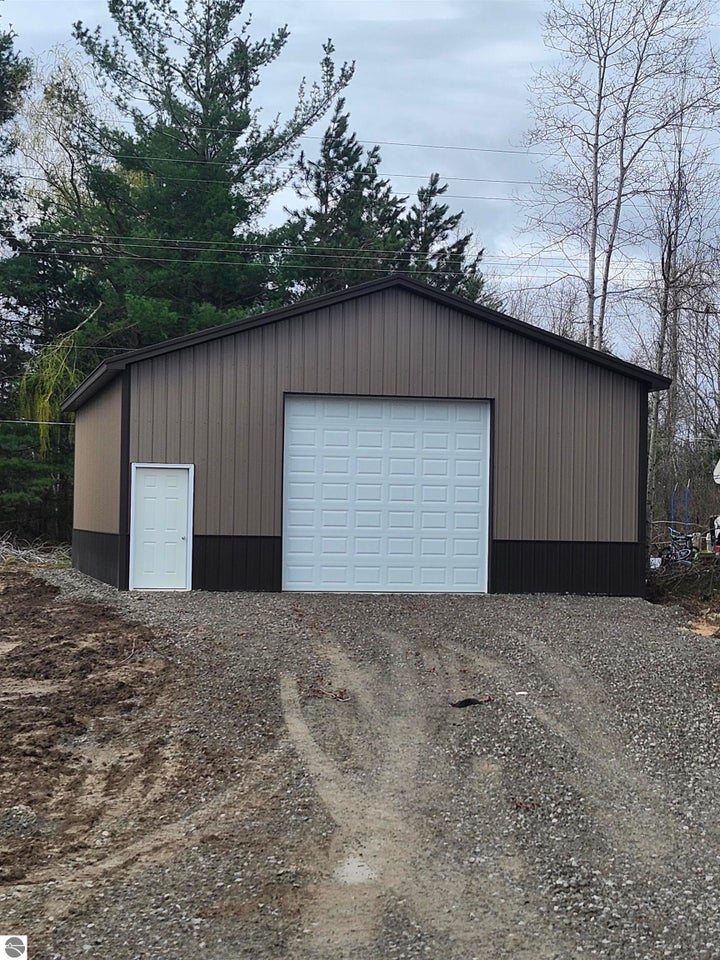 Photo 1 of 8 — 0 Kokosing Road, Hale, MI 48739