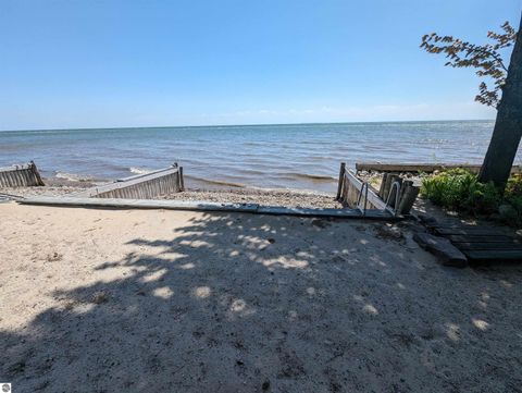 Tiny photo for 399 N Huron Rd, Au Gres, MI 48703 (MLS # 1945121)