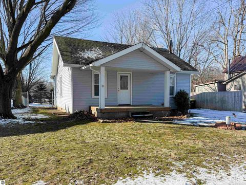 Tiny photo for 512 S Grover Avenue, Alma, MI 48801 (MLS # 1941660)