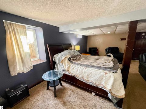 Tiny photo for 512 S Grover Avenue, Alma, MI 48801 (MLS # 1941660)