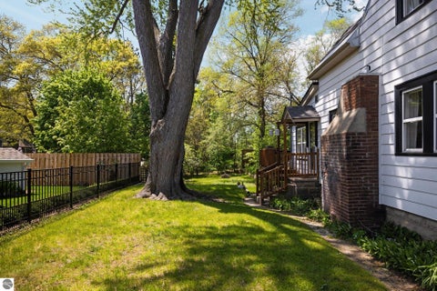 Tiny photo for 314 Barlow Street, Traverse City, MI 49686 (MLS # 1945918)
