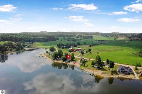 Tiny photo for 9301 E 50 Road, Cadillac, MI 49601 (MLS # 1942906)