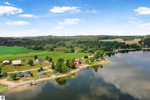 Tiny photo for 9301 E 50 Road, Cadillac, MI 49601 (MLS # 1942906)