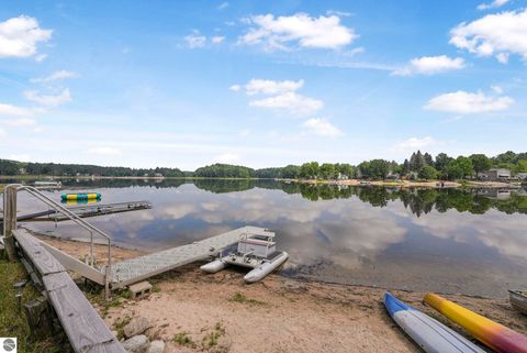 Tiny photo for 9301 E 50 Road, Cadillac, MI 49601 (MLS # 1942906)