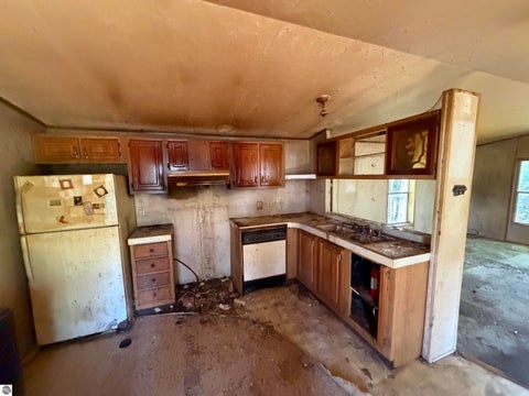 Tiny photo for 705 Pine ST, Bellaire, MI 49615 (MLS # 1950291)