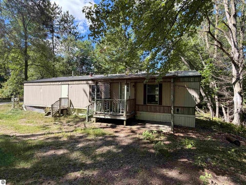 Tiny photo for 705 Pine ST, Bellaire, MI 49615 (MLS # 1950291)