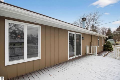 Tiny photo for 980 Glencoe Road, Alma, MI 48801 (MLS # 1943215)